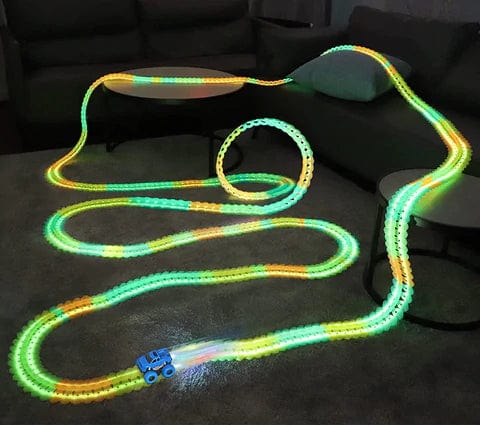 KidsPlay – Pista de carreiras magnética flexible e iluminada – a partir de 3 anos