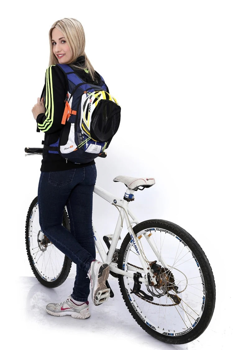 Fahrrad- & Wanderrucksack 18L – Inklusive 2L Wasserblase & Regenschutz
