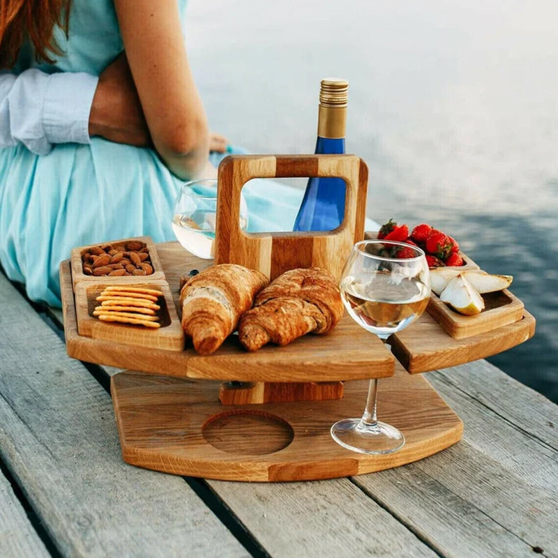 WineNest – Tragbarer Holztisch für Weinpicknick & Garten  