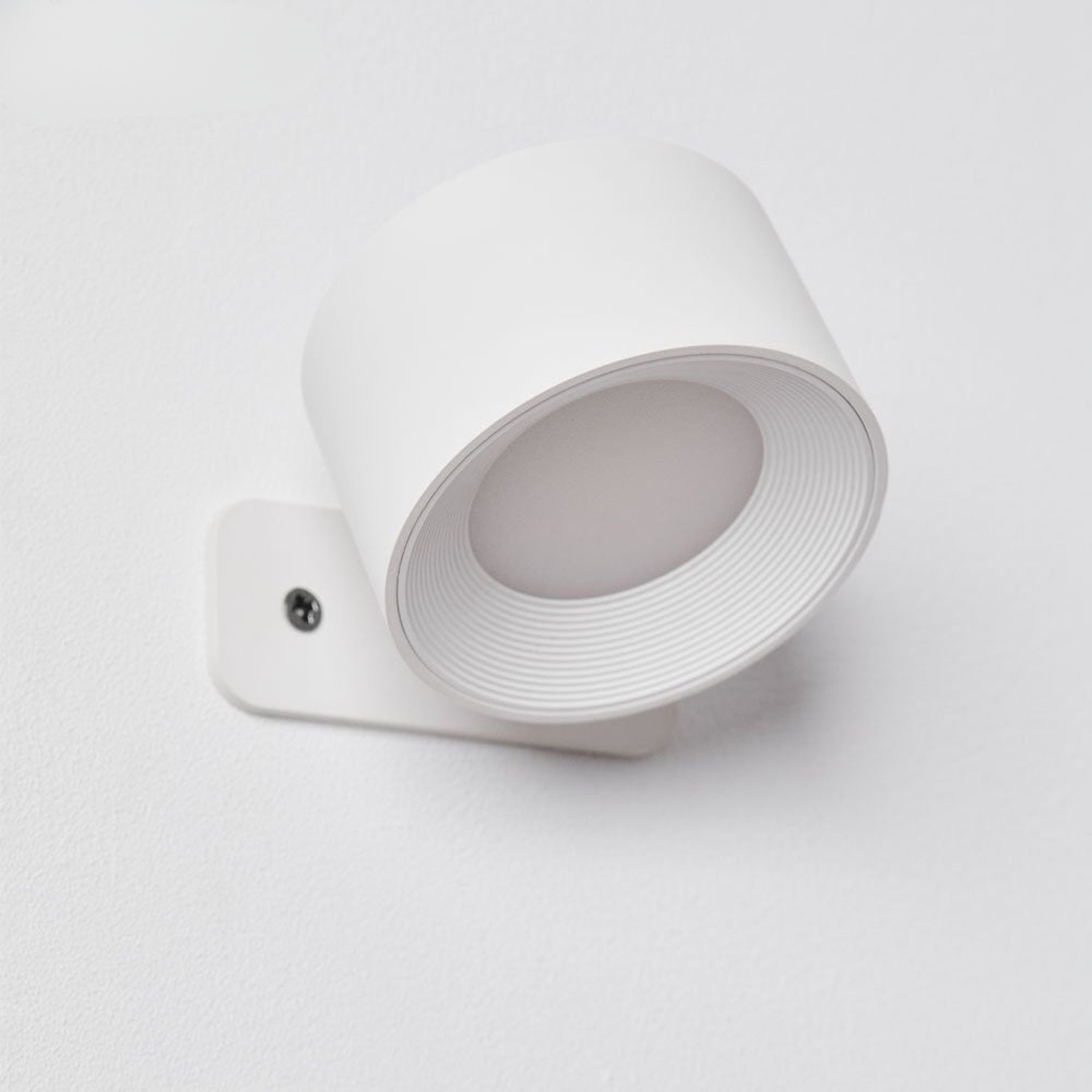Furendi – Lámpara de parede recargable sen fíos 360° – Iluminación interior e exterior