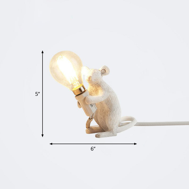 Lampe in Mausform. Einzigartige Tischlampe