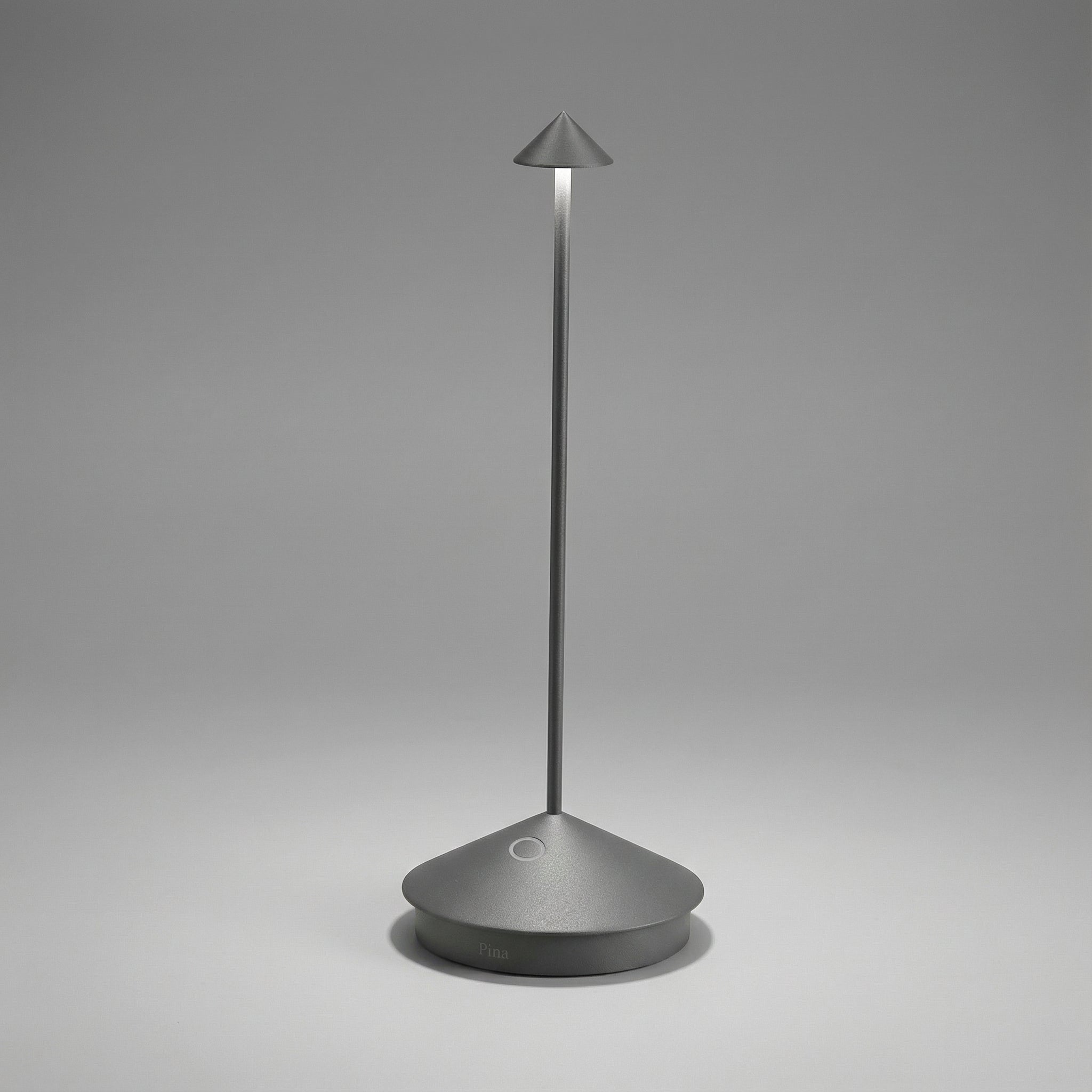 Lámpara de mesa LED – Inalámbrica, Recargable y Regulable con Luz Blanca Cálida (2700K)