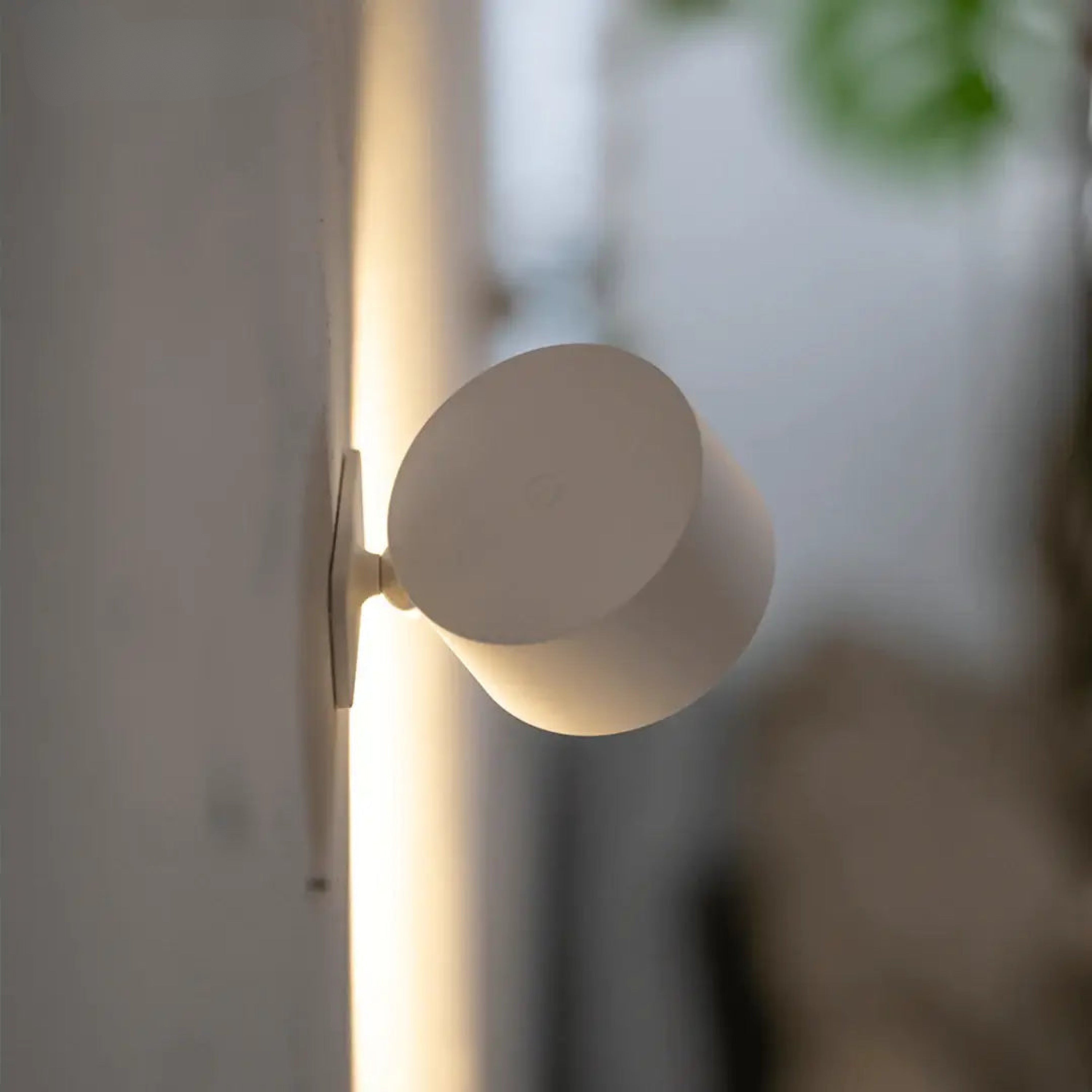 Furendi – Lámpara de parede recargable sen fíos 360° – Iluminación interior e exterior