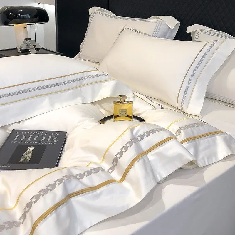 4-delige beddenset van Egyptisch katoen – Geborduurd hotelbeddengoed 1