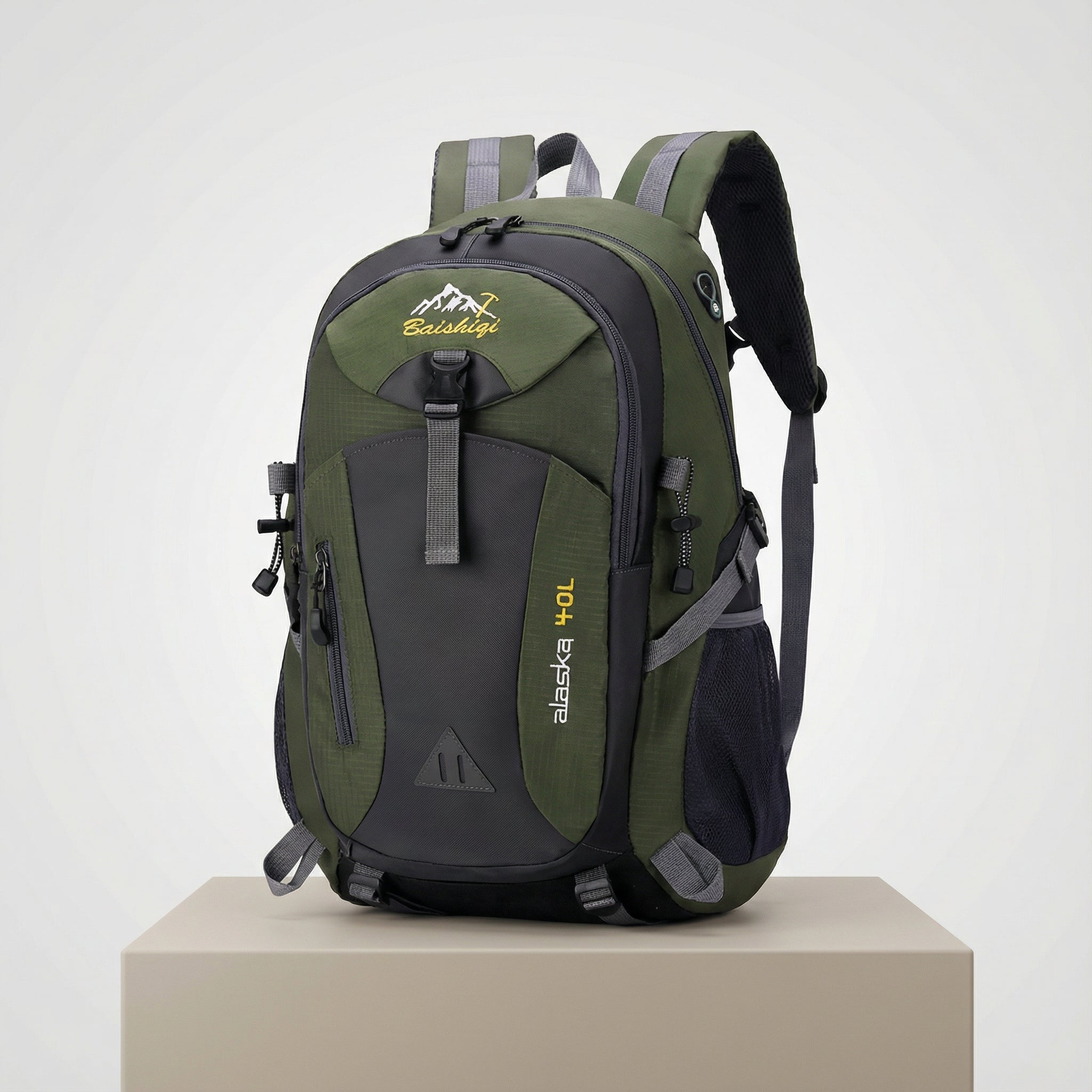 Outdoor Backpack 40L – Waterproof Design with Comfortable Carrying System
