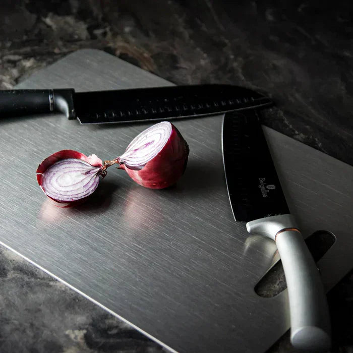 Titanedge Cutting Board – Antibacterial Titanium For Hygienic Cutting