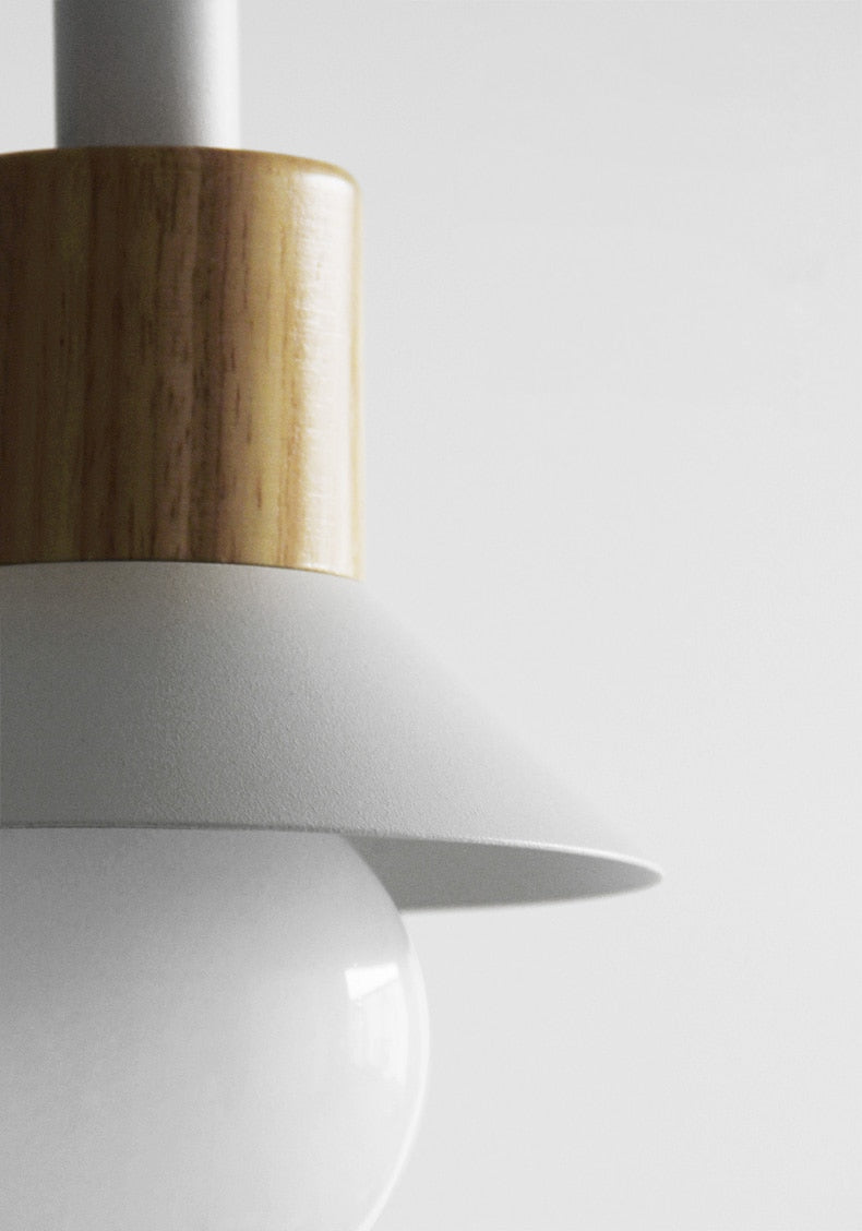 Lumora Home – Lámpara colgante de metal y madera, diseño moderno E27