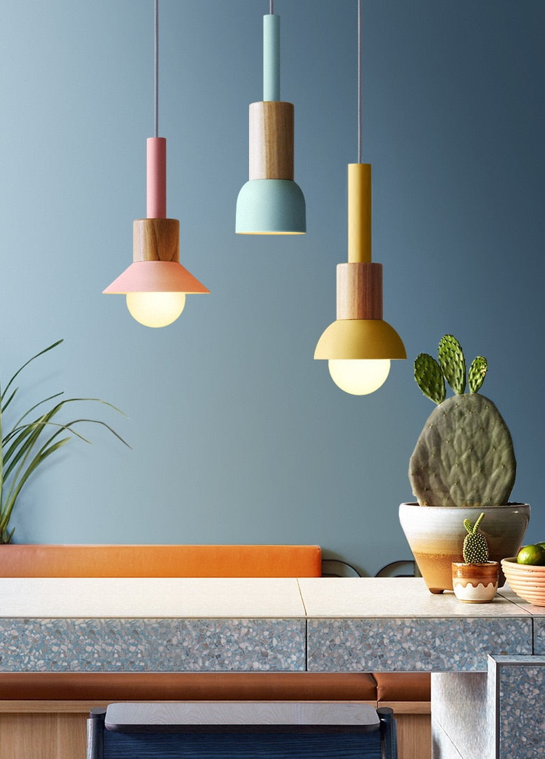 Lumora Home – Lámpara colgante de metal y madera, diseño moderno E27
