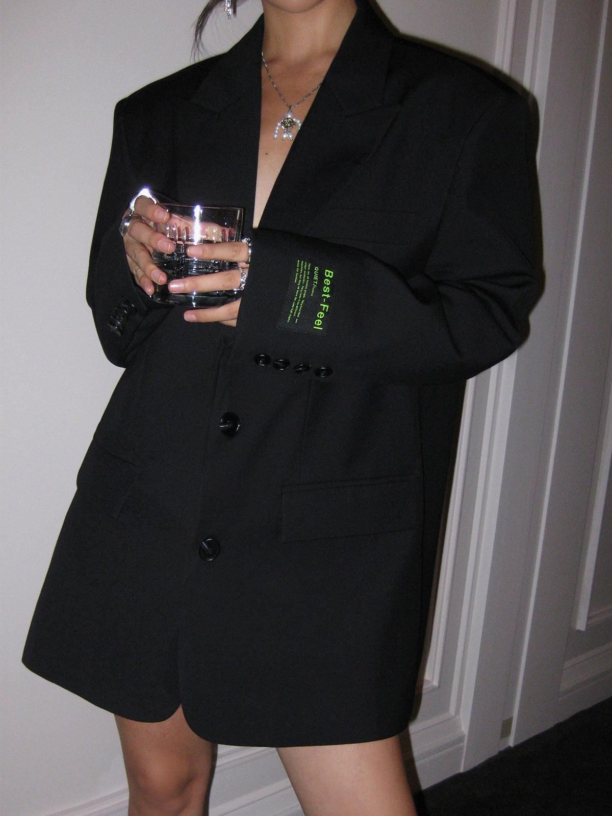Blazer Sobredimensionado Sophia con Solapa e Peche Clásico con Botóns