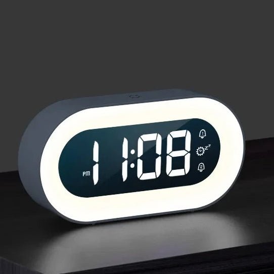 BRILTIME – Digitale wekker met dimfunctie, instelbare helderheid en nachtlampje. 4