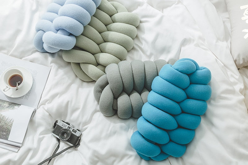 Knotiva – Handgemaakt Knotenkussen van Acrylbreisel met Polyester