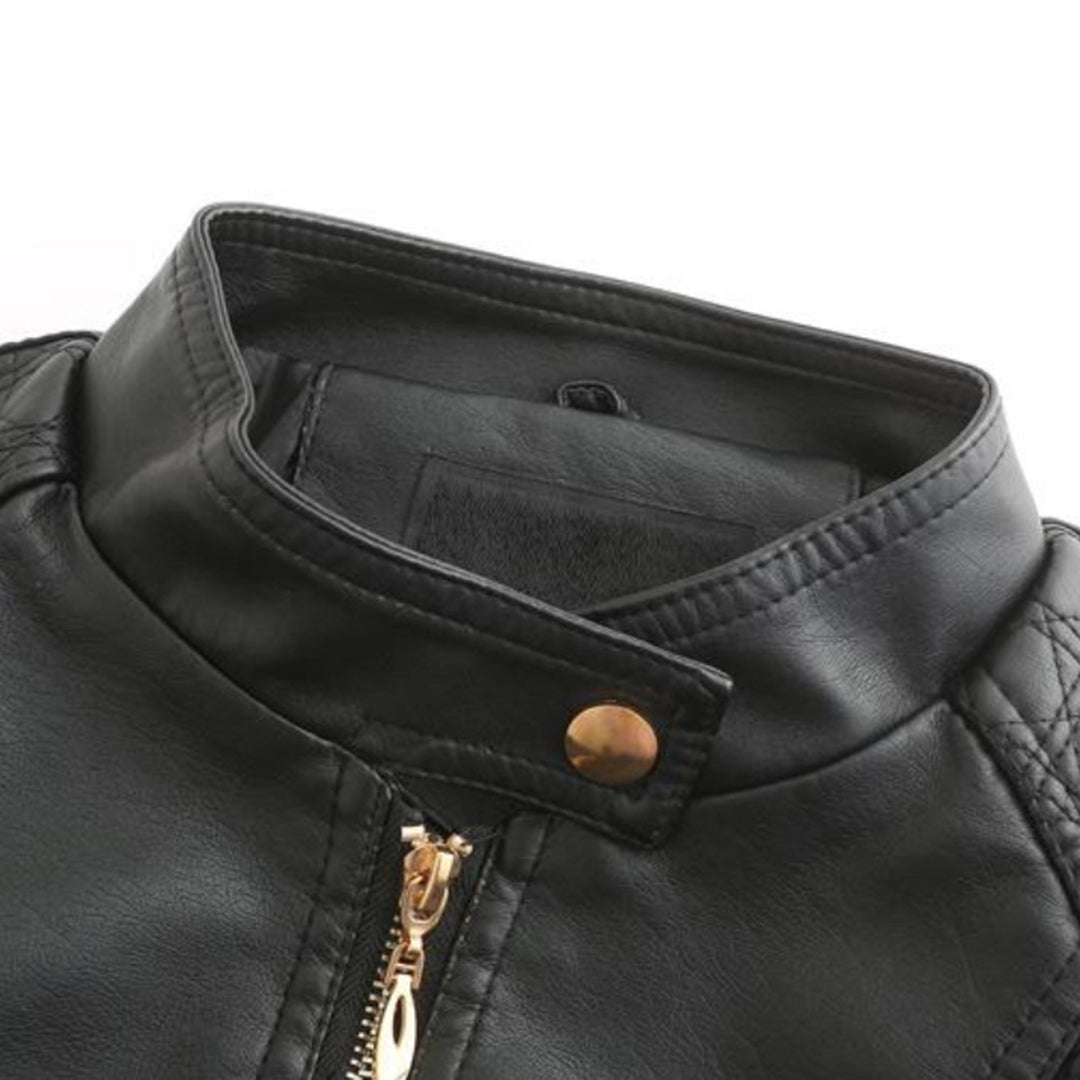 Yldana | Chaqueta de cuero elegante para mujer