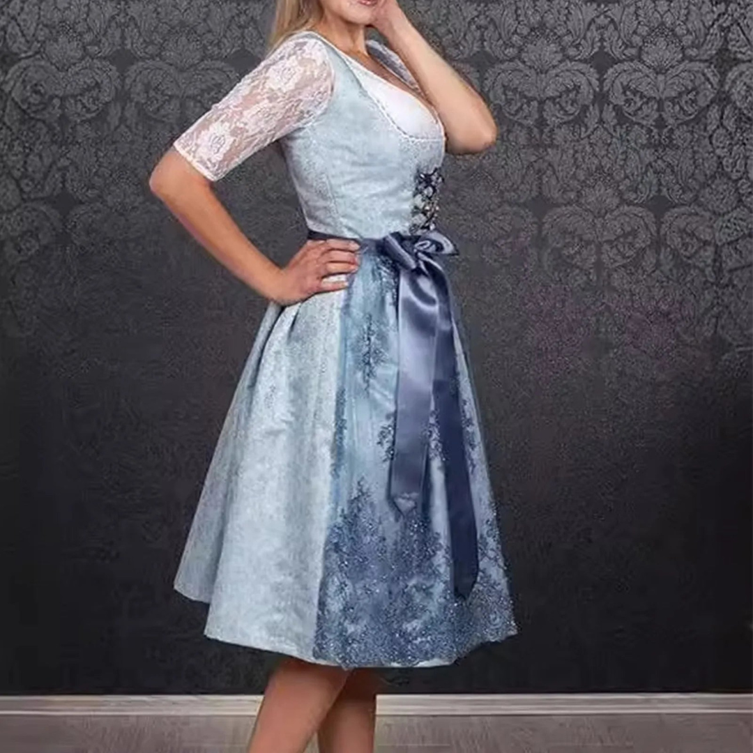 Dames dirndl jurk – traditionele feestjurk met vetersluiting en strikdetail