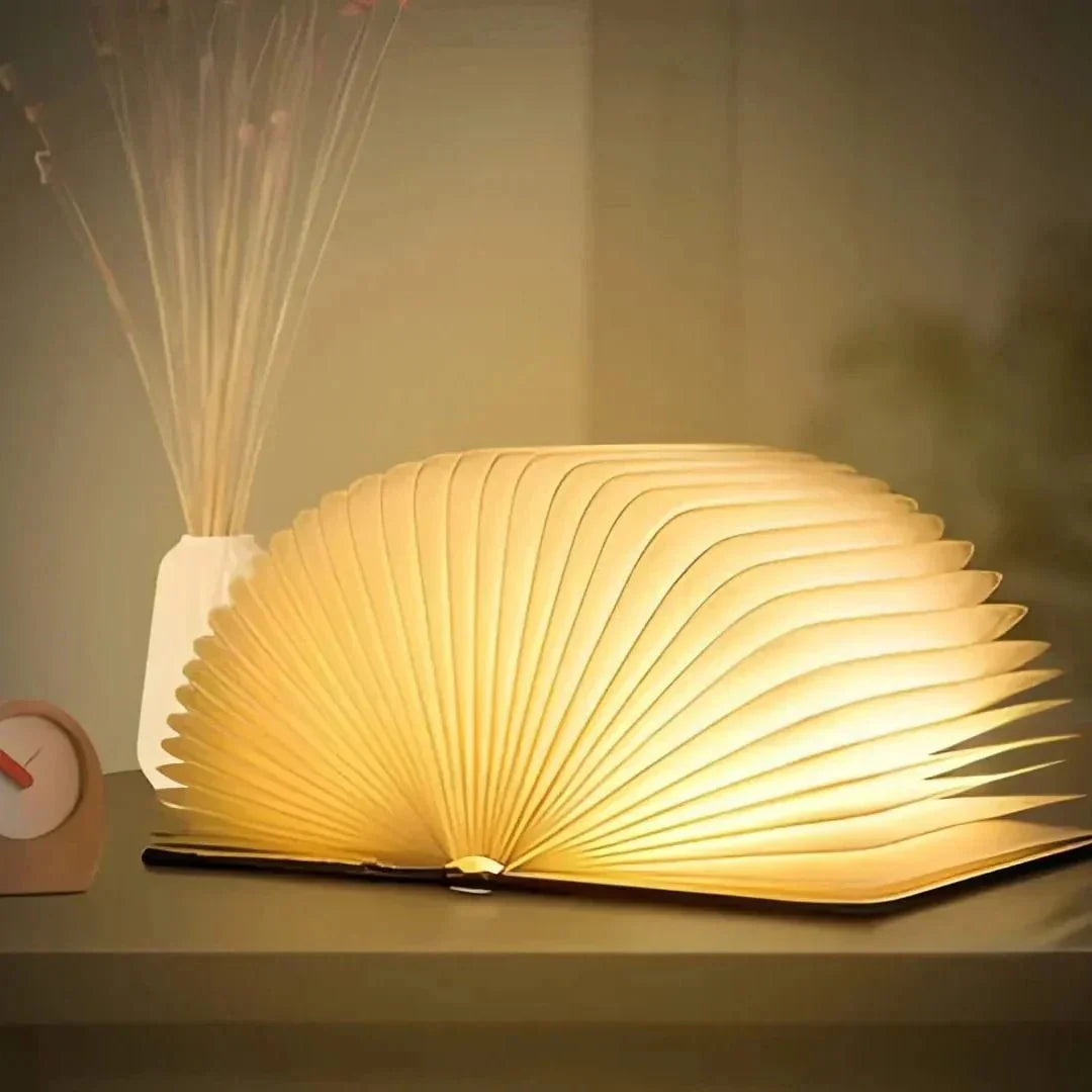 Luminaria – Verzauberte Bücherlampe | Einzigartige LED-Lampe mit Sensor & USB  