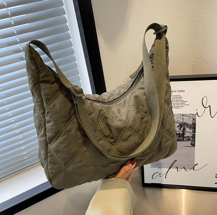 Revalki Quilted Puffer Bag