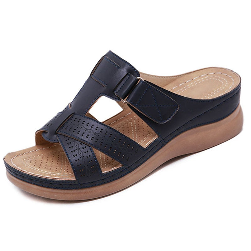 Dames sandalen – comfortabele slippers met sleehak, klittenband en gripzool