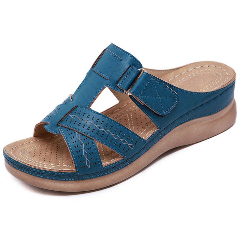 Dames sandalen – comfortabele slippers met sleehak, klittenband en gripzool