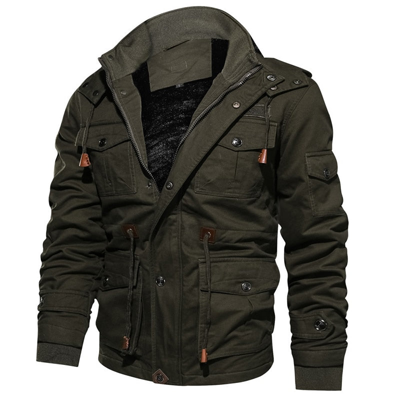 Herrenjacke – gesteppter Schnitt mit Kapuze und praktischen Taschen