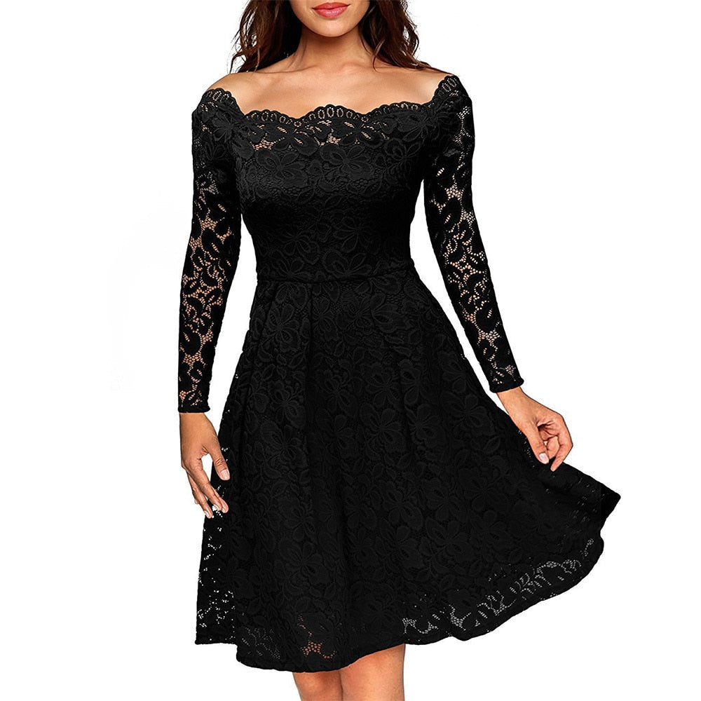 Langarm Kleid mit Schlitz und Spitzenbesatz  