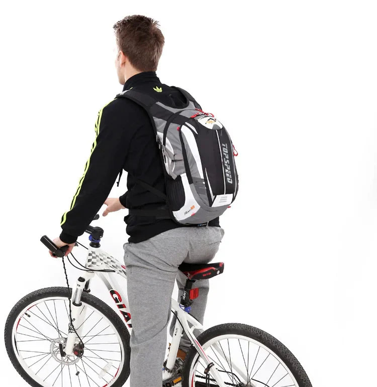 Fahrrad- & Wanderrucksack 18L – Inklusive 2L Wasserblase & Regenschutz