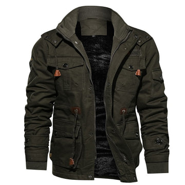 Herrenjacke – gesteppter Schnitt mit Kapuze und praktischen Taschen