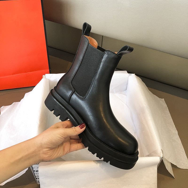 Chelsea Boots  