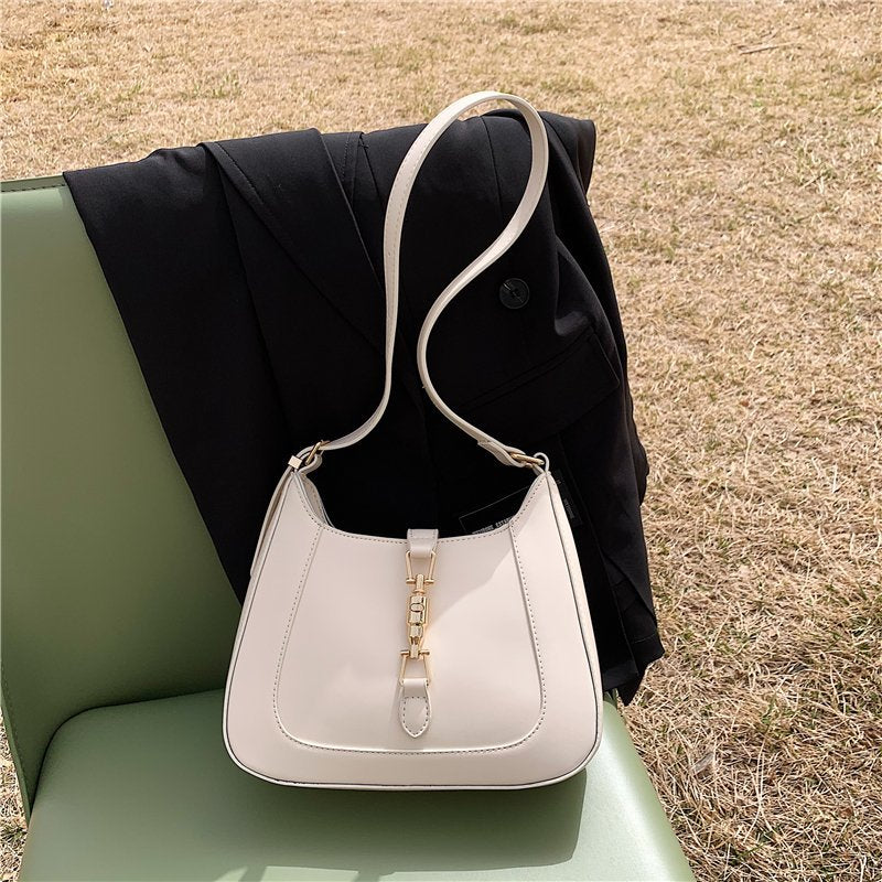 Revalki Baguette Bag