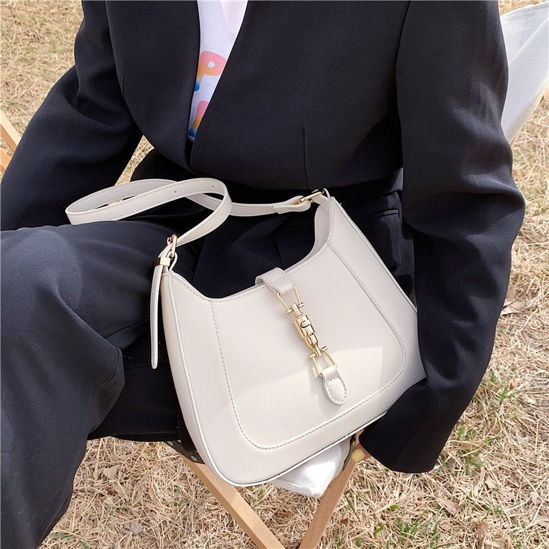 Revalki Baguette Bag