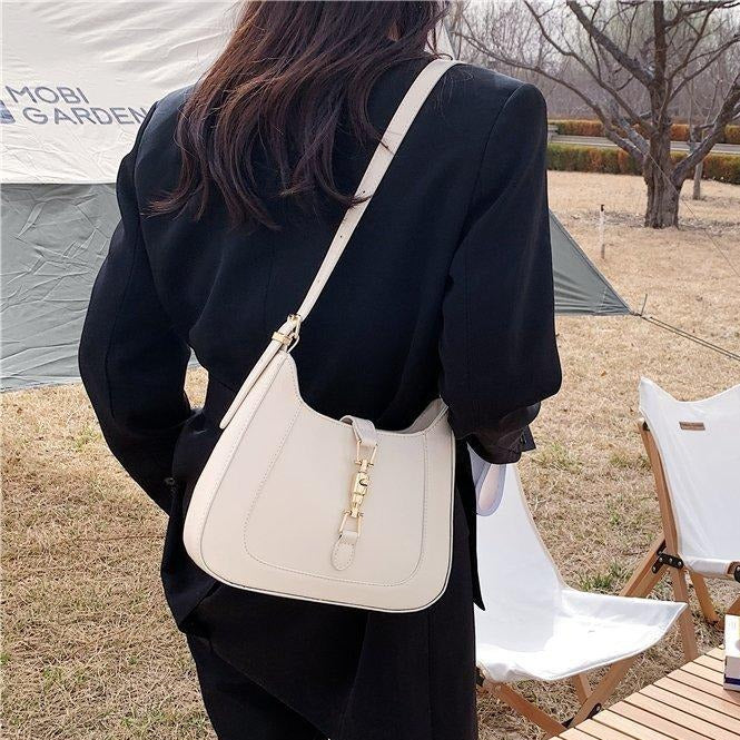 Revalki Baguette Bag