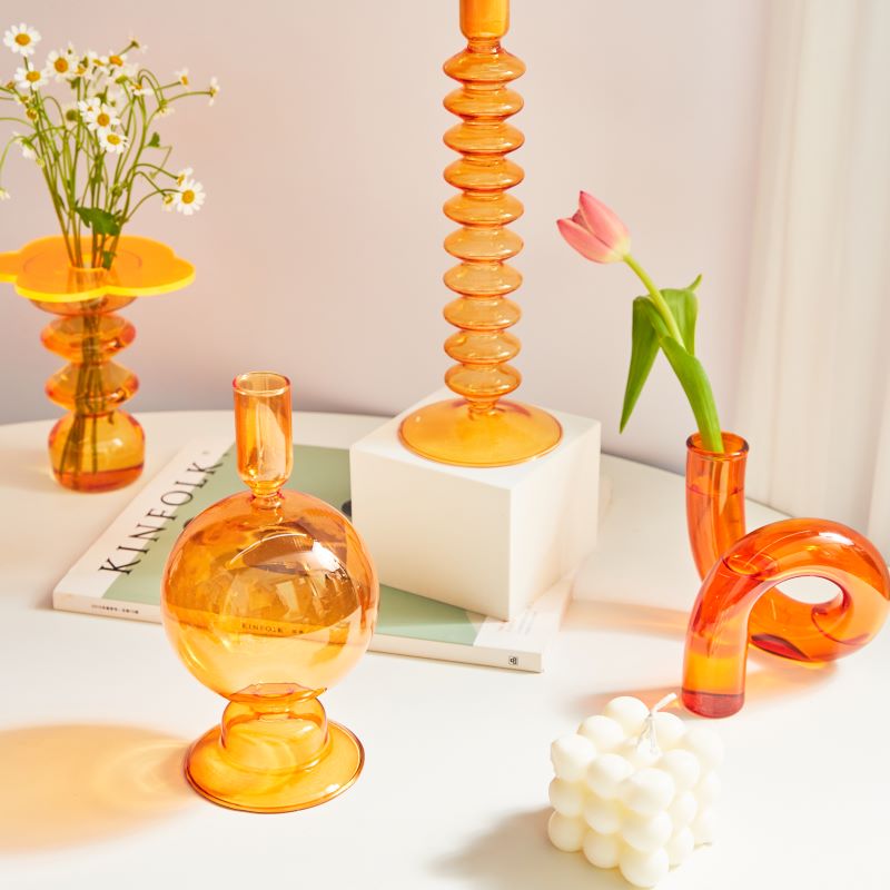 Loopora – Jarrón Hidropónico de Vidrio y Candelabro en Diseño de Bucle