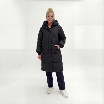 Chaqueta acolchada Lange con capucha – Abrigo de invierno oversized con relleno cálido