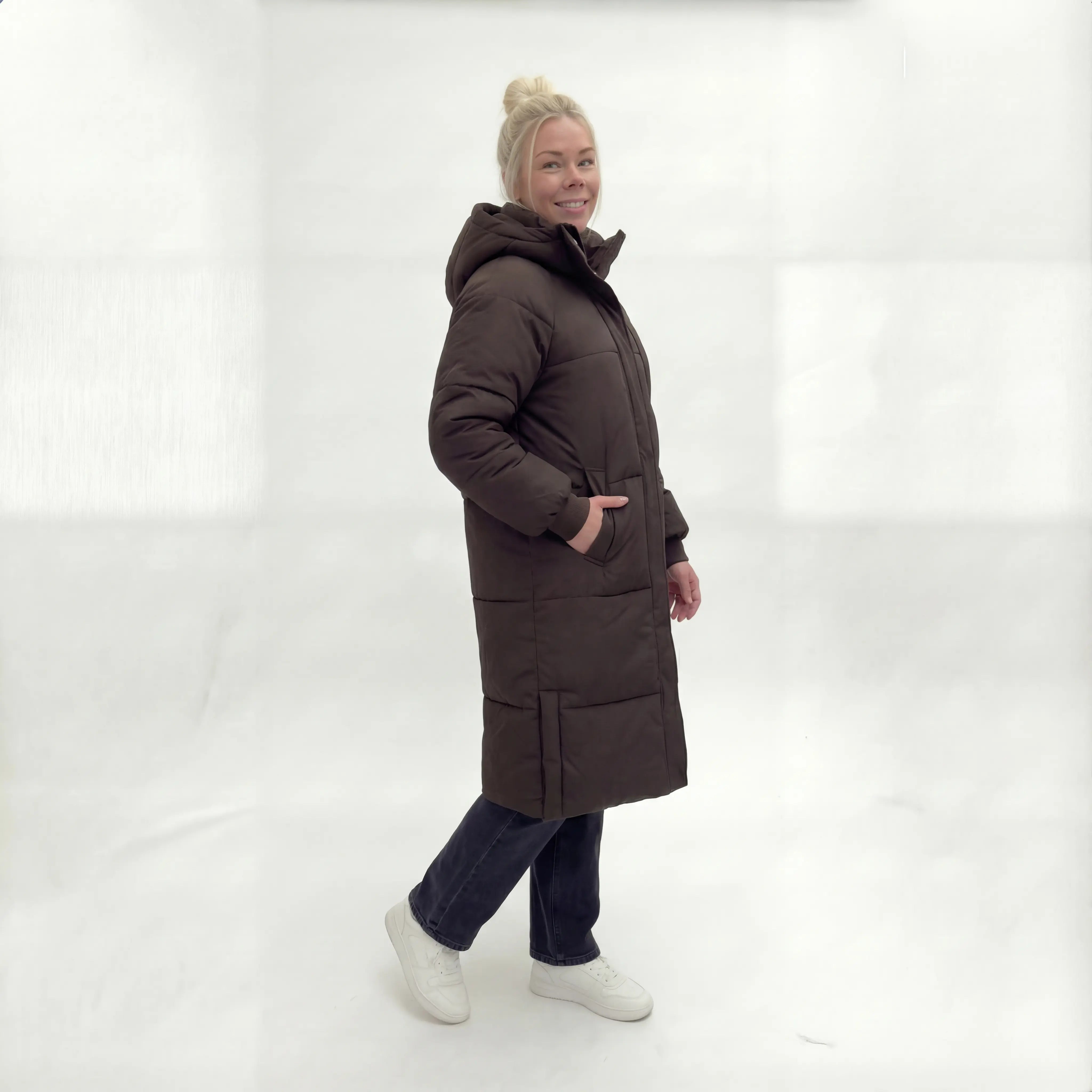Chaqueta acolchada Lange con capucha – Abrigo de invierno oversized con relleno cálido