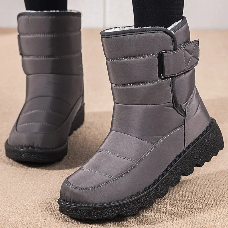 Liora – Women's waterproof winter shoes with fur lining, black