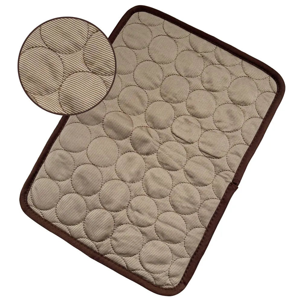 COOLPAW – Cooling Mat for Dogs and Cats Made of Breathable Ice Silk Vestragear