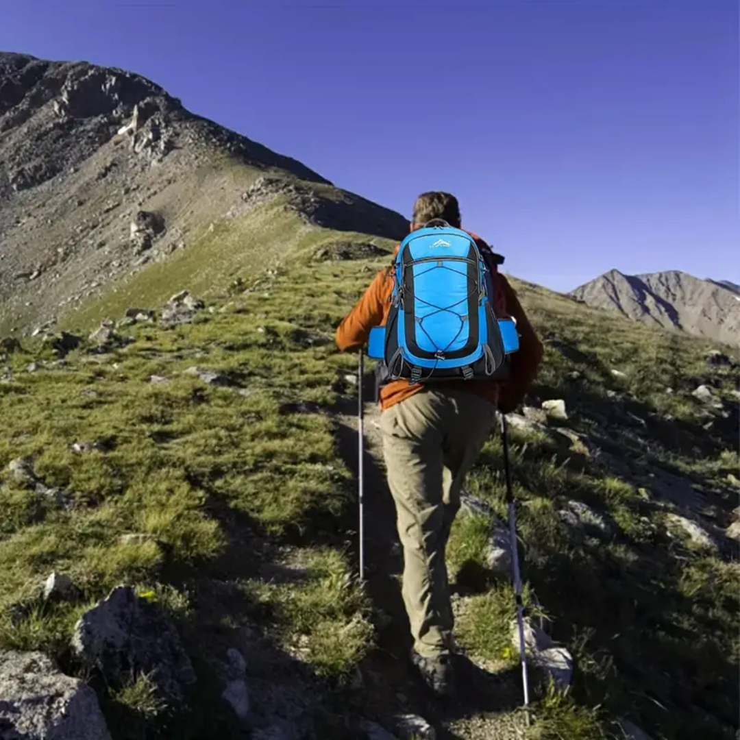 VestraGear Wandelrugzak 50L – Waterbestendig & Lichtgewicht