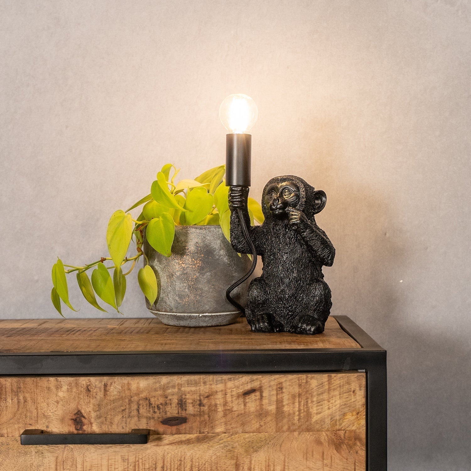 Lámpara de mesa ChimpShine - Mono negro - Luxoso e único - Ideal para ambiente e estilo na casa