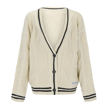 Urban Flair – Embroidered Vintage Women's Sweater with Long Sleeves – Stylish Casual Outfit