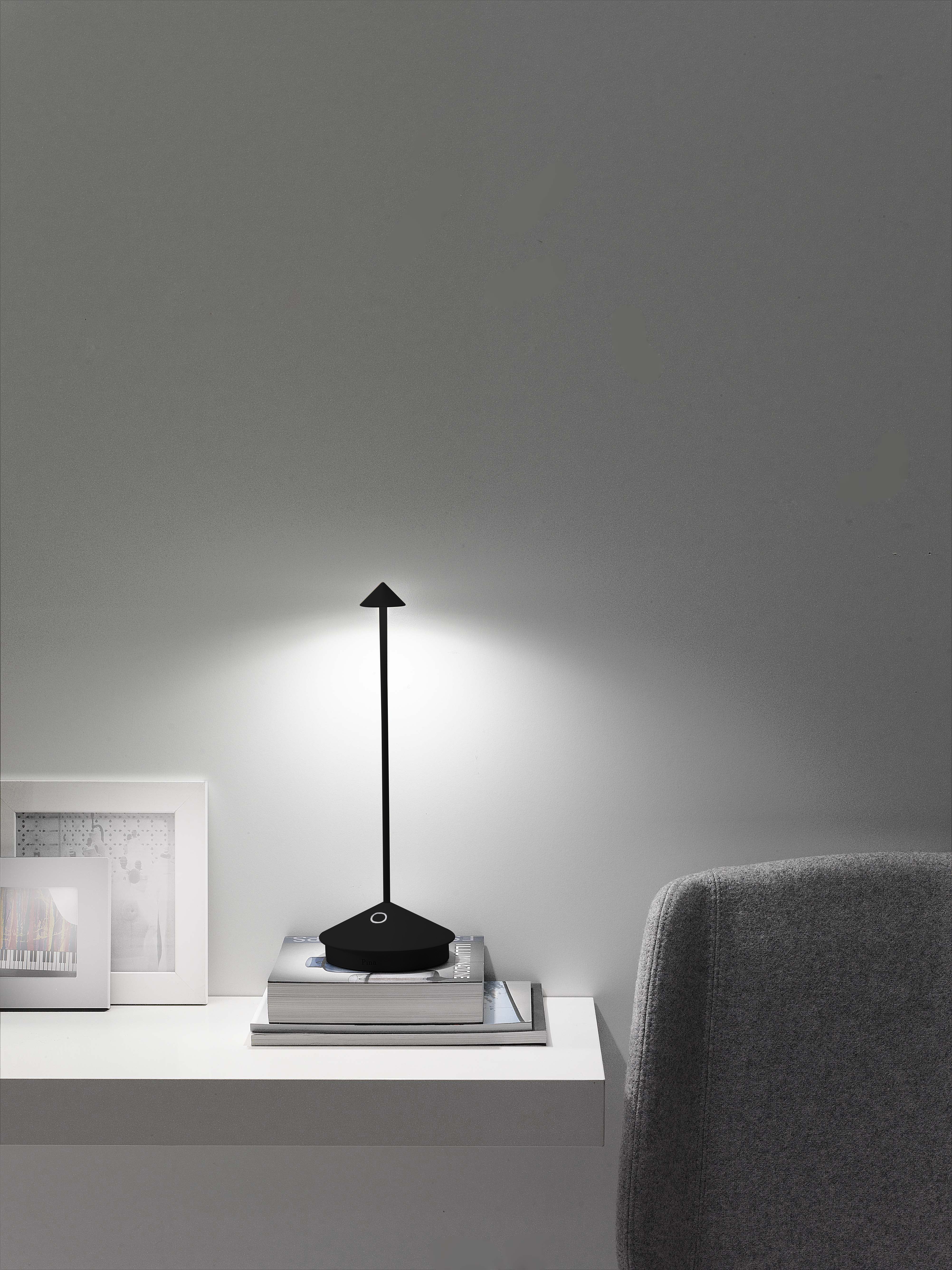 Lámpara de mesa LED – Inalámbrica, Recargable y Regulable con Luz Blanca Cálida (2700K)