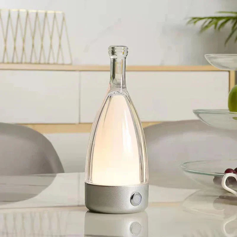 VinoGlow | Lámpara de mesa recargable en deseño de botella de viño