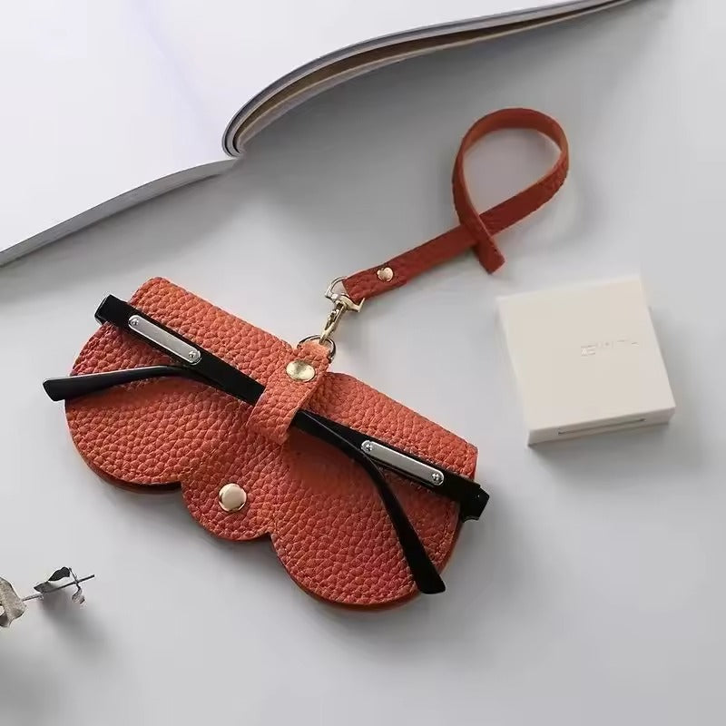 Revalki Sun Cover - Leather case with snap closure for glasses