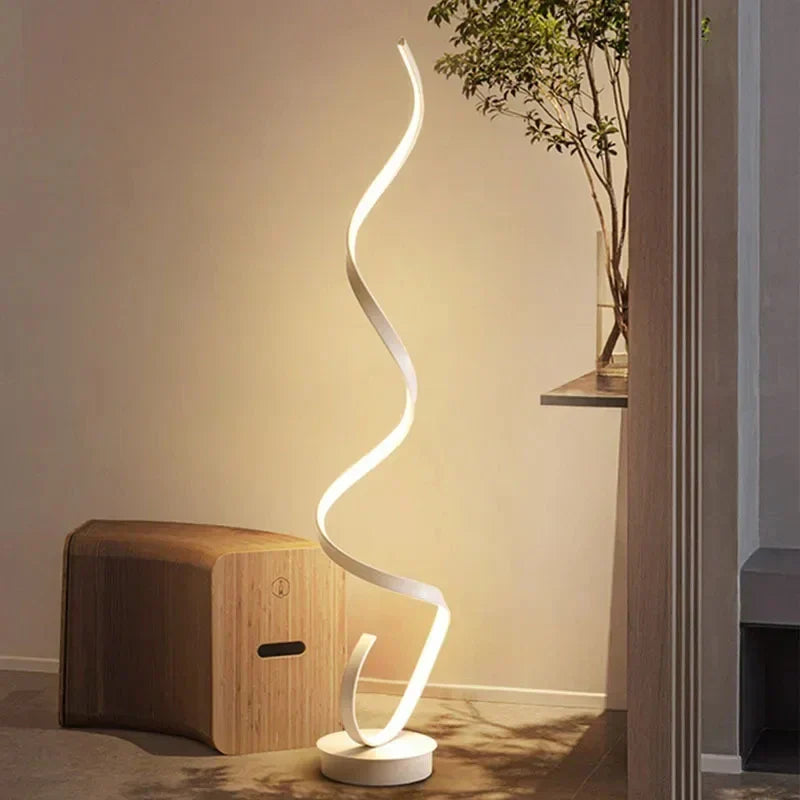Lámpara de pé espiral LED Estambul – Luz cálida regulable e deseño moderno