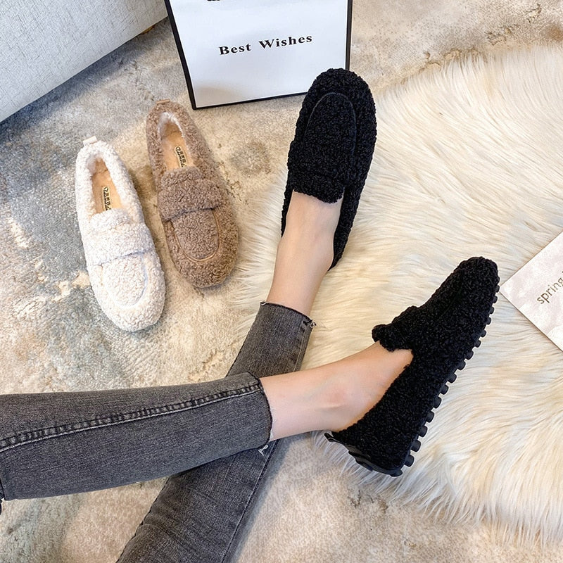 Revalki Lane | Plush slippers shoes