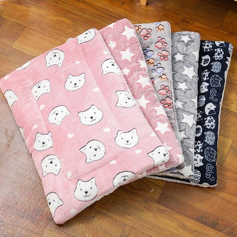 FLANNELPAW – Warm Flannel Sleeping Mat for Dogs & Cats Vestragear