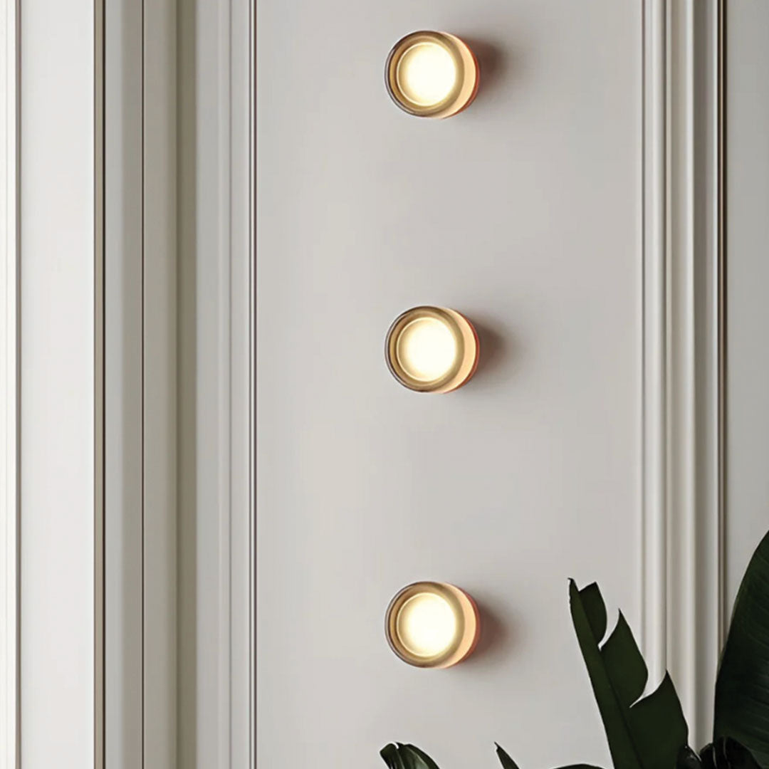 DimpleGlow – Kompakte LED Wandleuchte – Modernes Acryl- & Aluminiumdesign