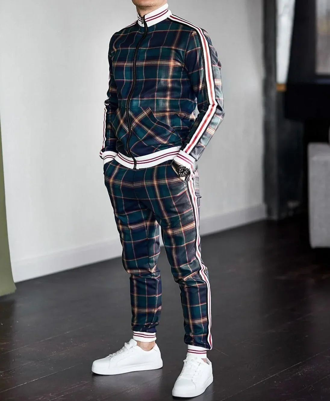 Stylish Men's Training Set with Check Pattern – Dorian 0