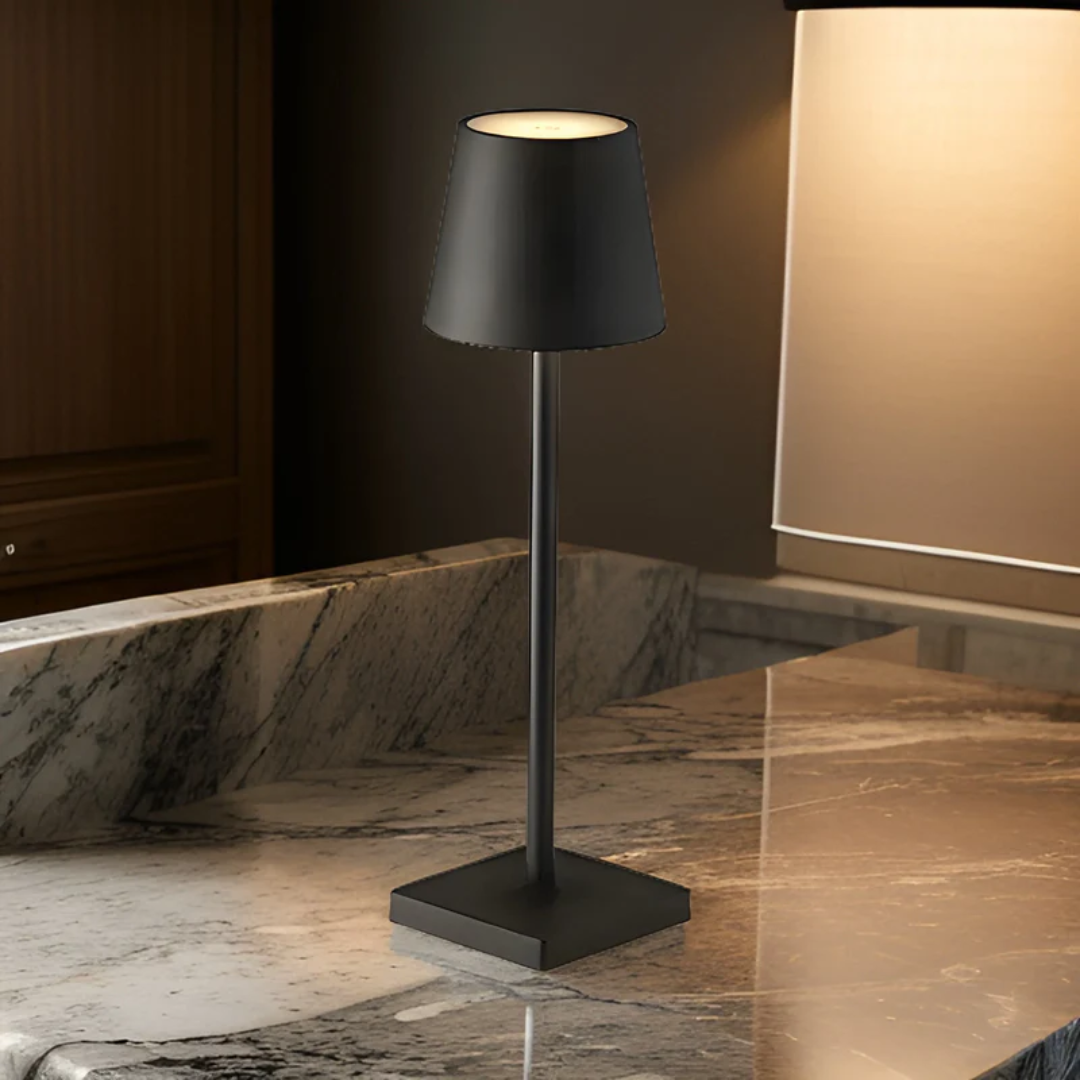 NordicAura – Kabellose, wiederaufladbare LED-Tischlampe im skandinavischen Stil  
