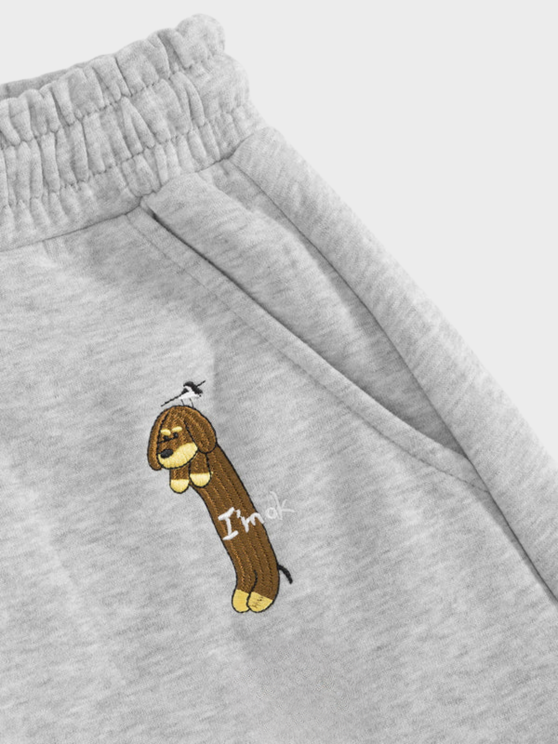 Sweatpants mit Gestickten Hündchen – Weicher Stoff, Lockere Passform & Verspieltes Design