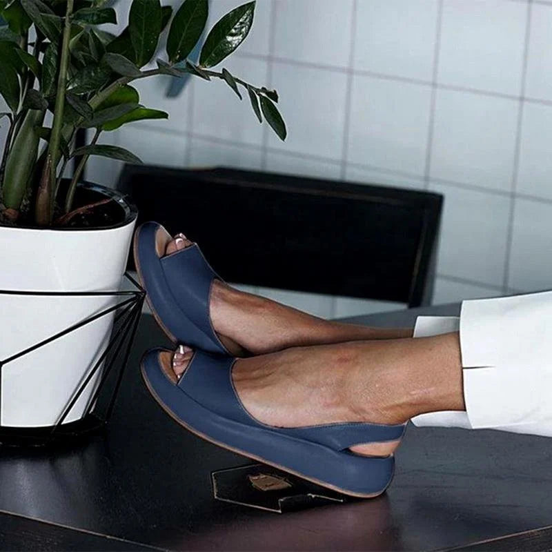Zwarte Dames Sandalen met Voetbed en Lage Hak voor Comfortabel Draagcomfort 4