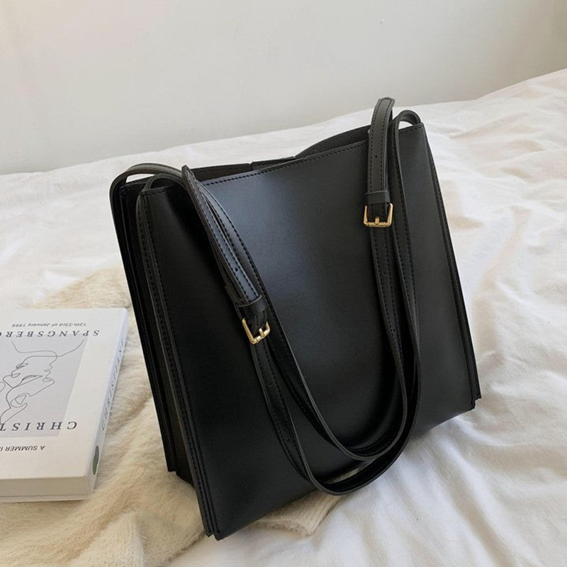 Revalki Soof Shoulder Bag