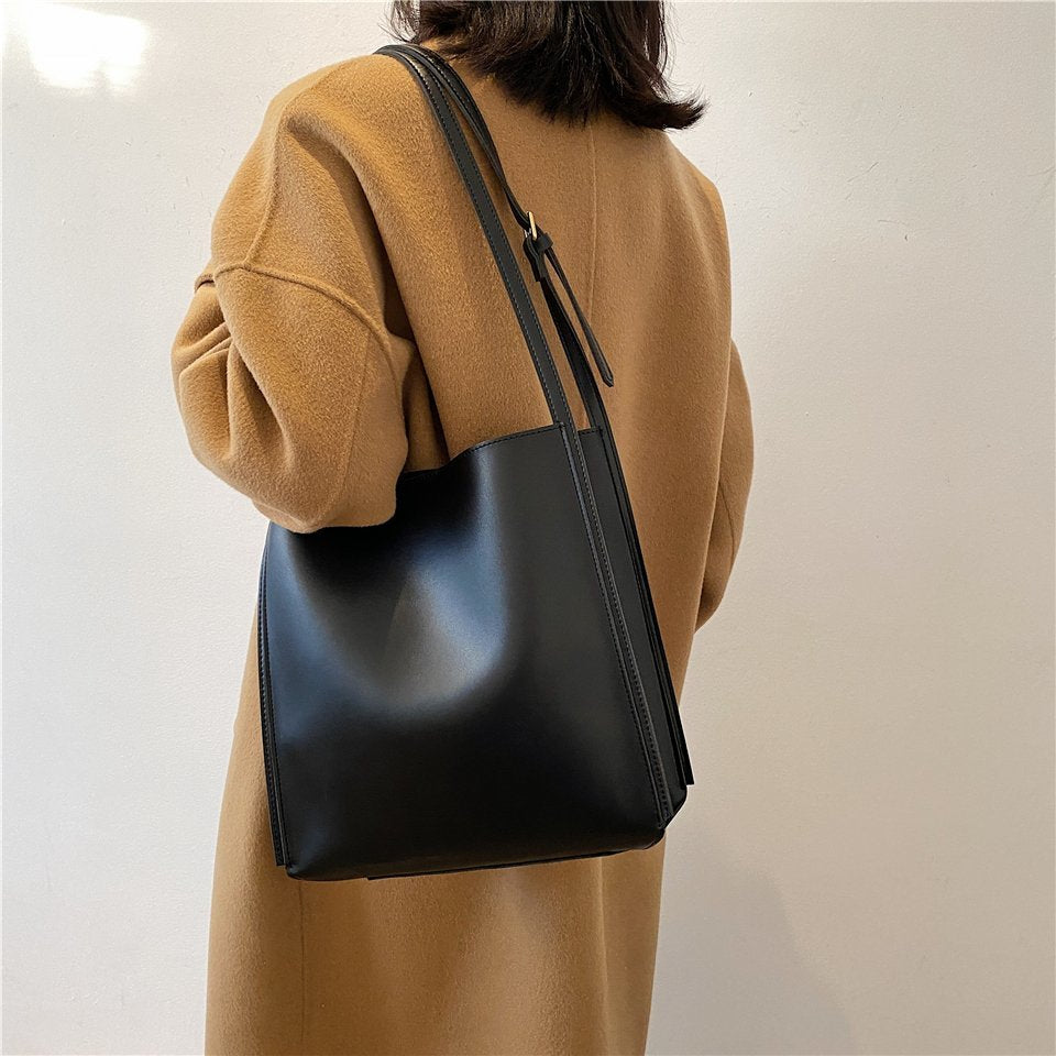 Revalki Soof Shoulder Bag